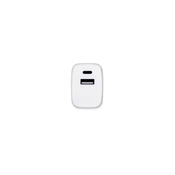 Ladegerät mit USB-A Anschluss 18W und USB-C 20W in Recyceltes ABS (100% rABS) – Ansicht 4