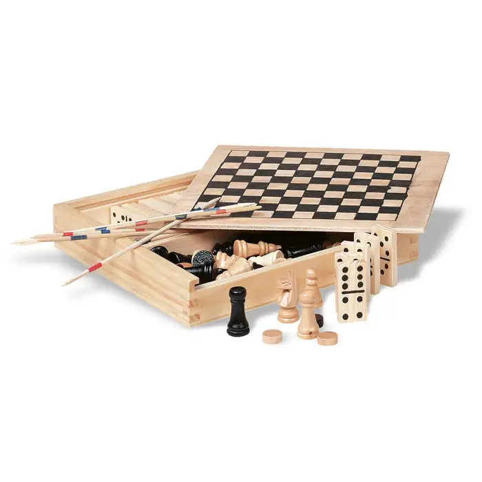 Spielesammlung in Holzbox – Ansicht 1