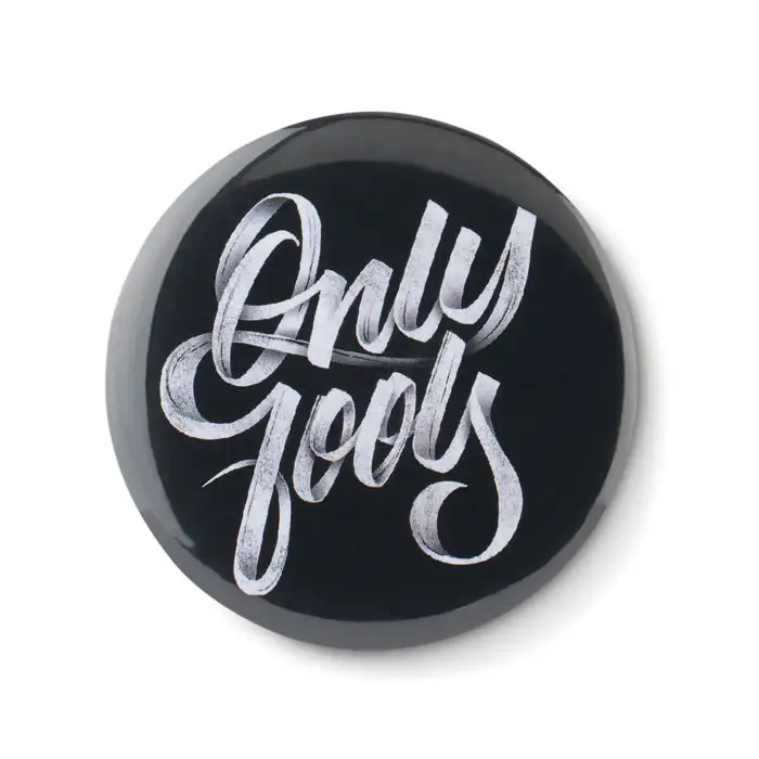 Badge mit Make-up Spiegel – Ansicht 3