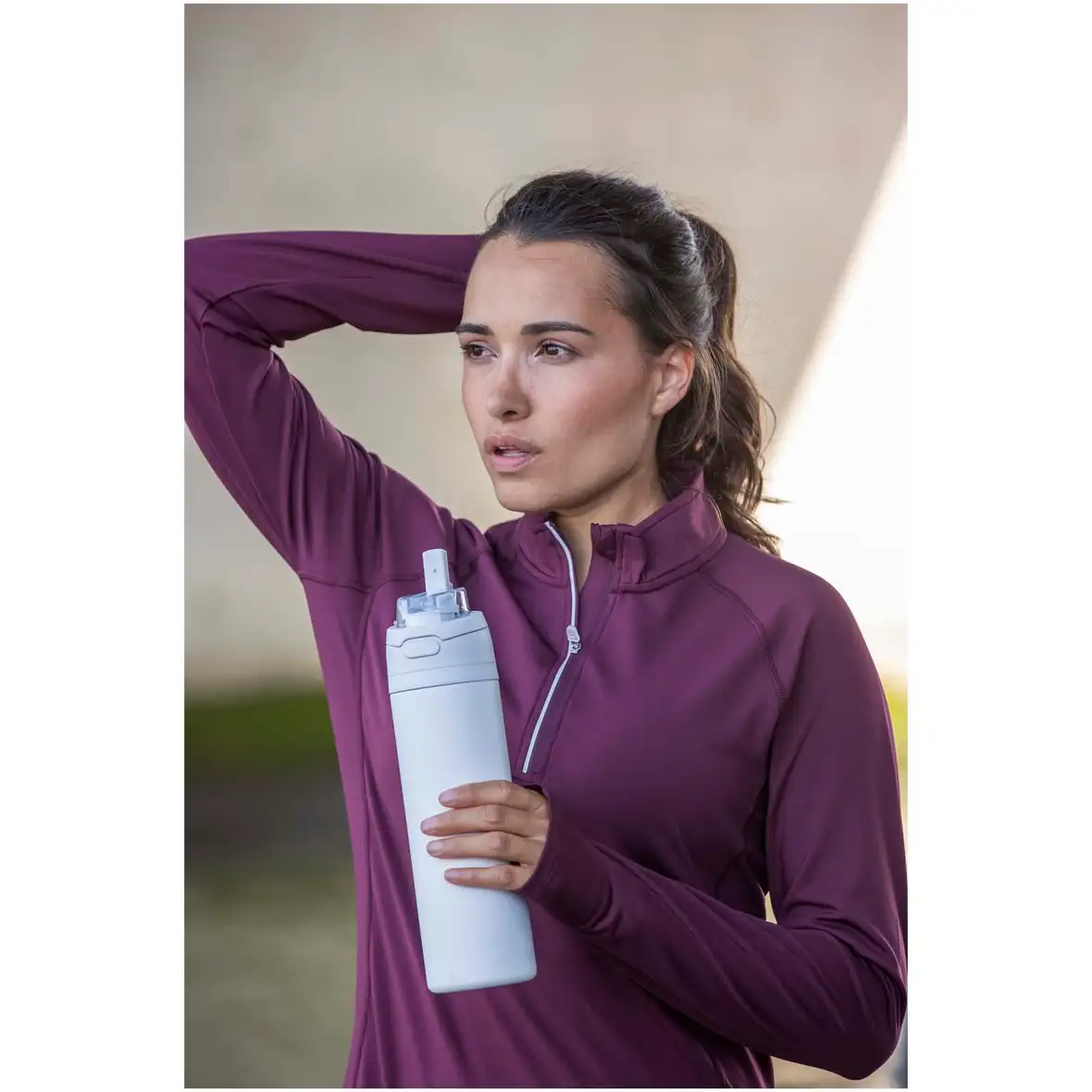 800 ml RCS Trinkflasche aus recyceltem, einwandigem Edelstahl mit Multifunktionsdeckel und Klappstrohhalm – Ansicht 14