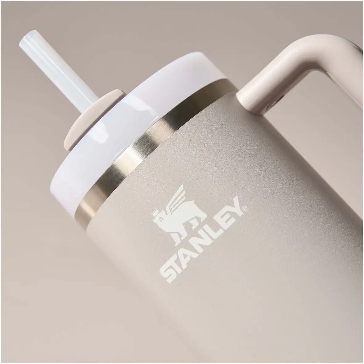 Stanley Quencher® H2.0 FlowState™ 890 ml Thermobecher aus recyceltem Edelstahl – Ansicht 5