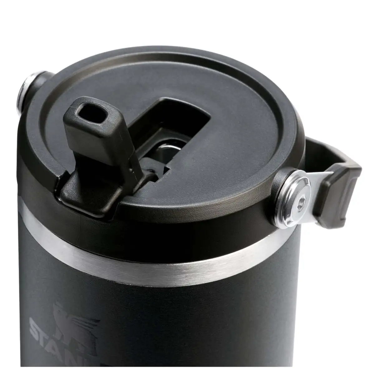 Stanley IceFlow™ 2.0 890 ml Thermobecher aus Edelstahl mit Flip Strohhalm – Ansicht 9
