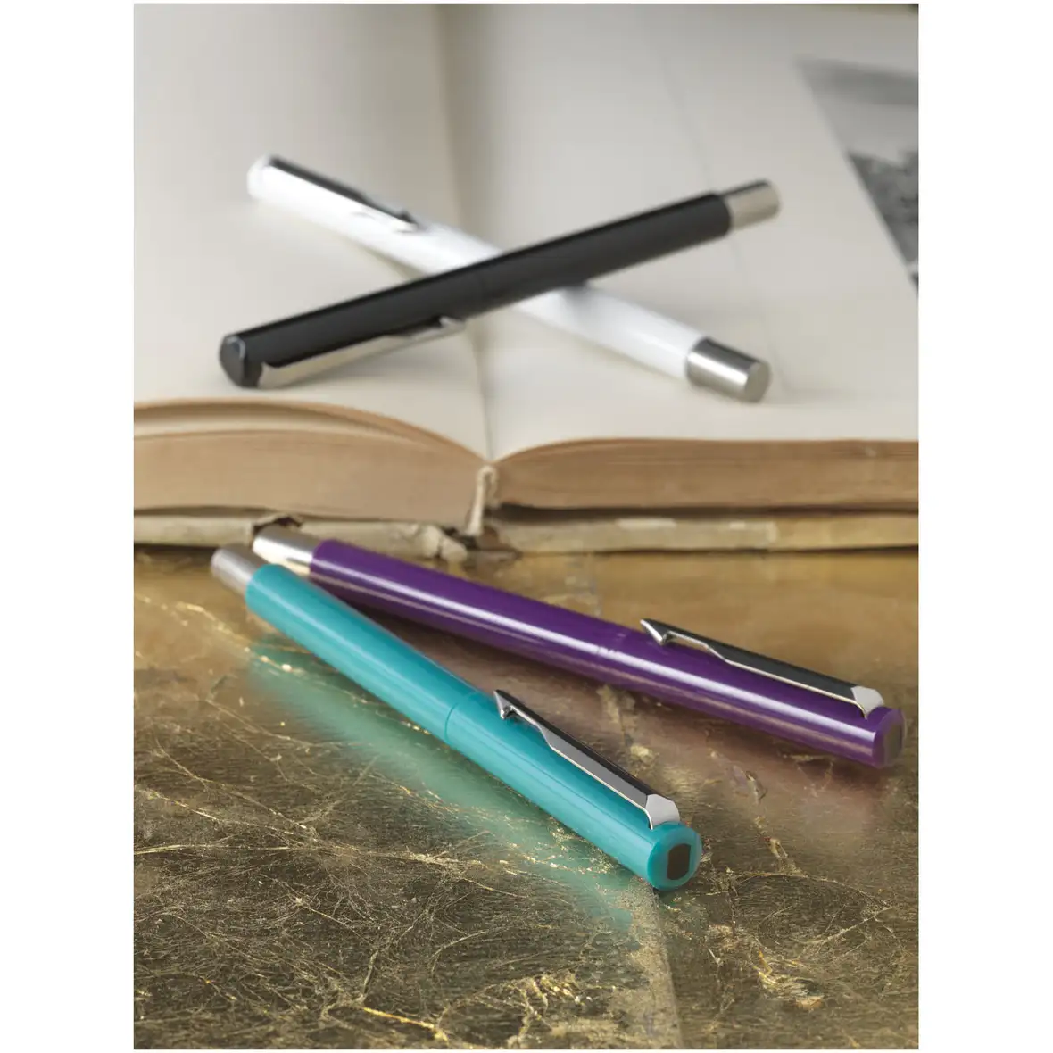Parker Vector Tintenroller (schwarze Mine) – Ansicht 4
