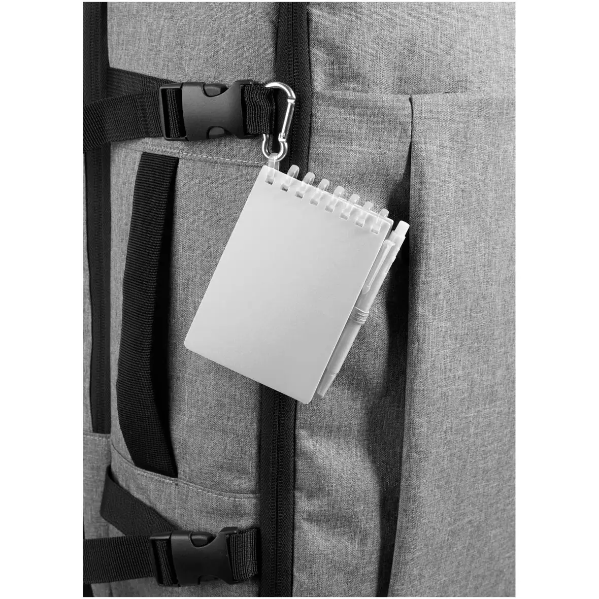 Recyceltes Outdoor-Softcover Notizbuch und Kugelschreiber Set (schwarze Mine) – Ansicht 5