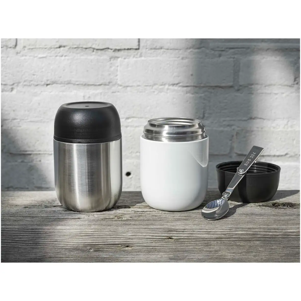 480 ml doppelwandiger Lunchpot aus recyceltem Edelstahl mit faltbarem Löffel – Ansicht 6