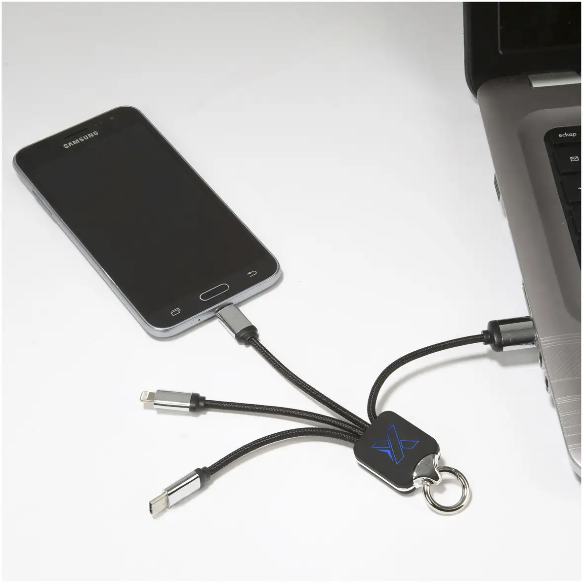 Ladekabel mit Leuchtlogo – Ansicht 6